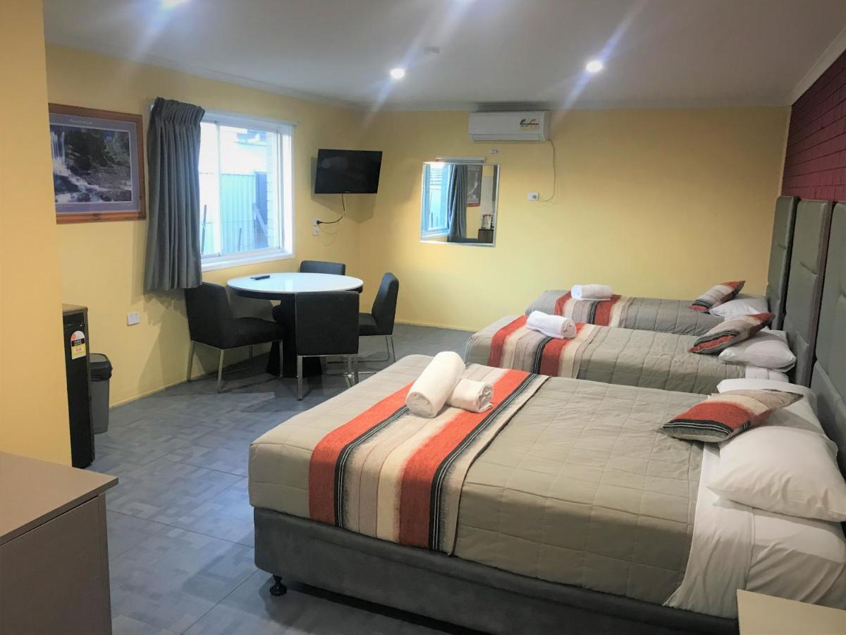 Toukley Motor Inn Extérieur photo