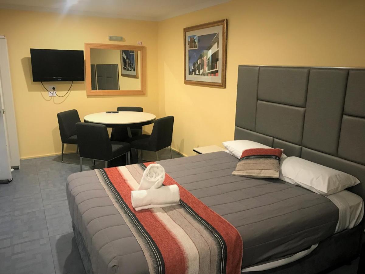 Toukley Motor Inn Extérieur photo