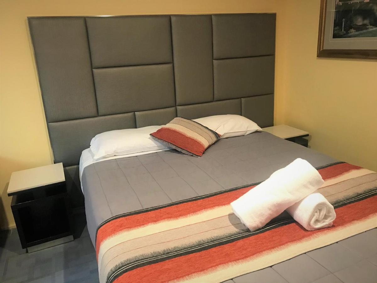 Toukley Motor Inn Extérieur photo