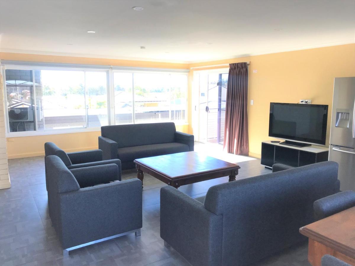 Toukley Motor Inn Extérieur photo