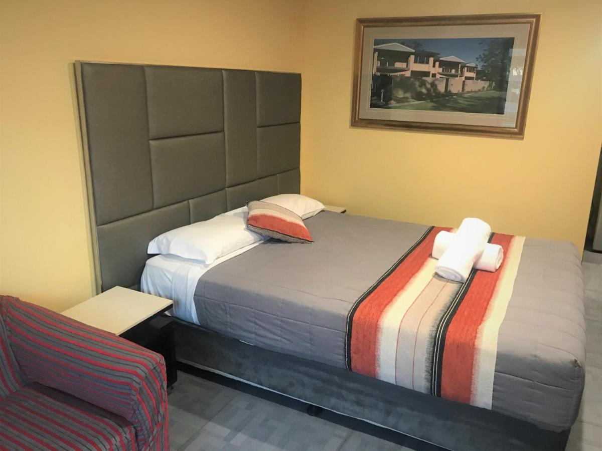 Toukley Motor Inn Extérieur photo