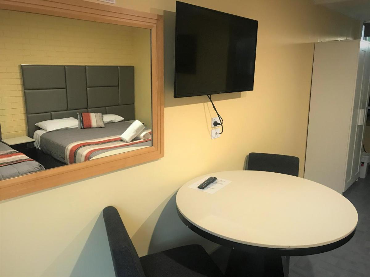 Toukley Motor Inn Extérieur photo