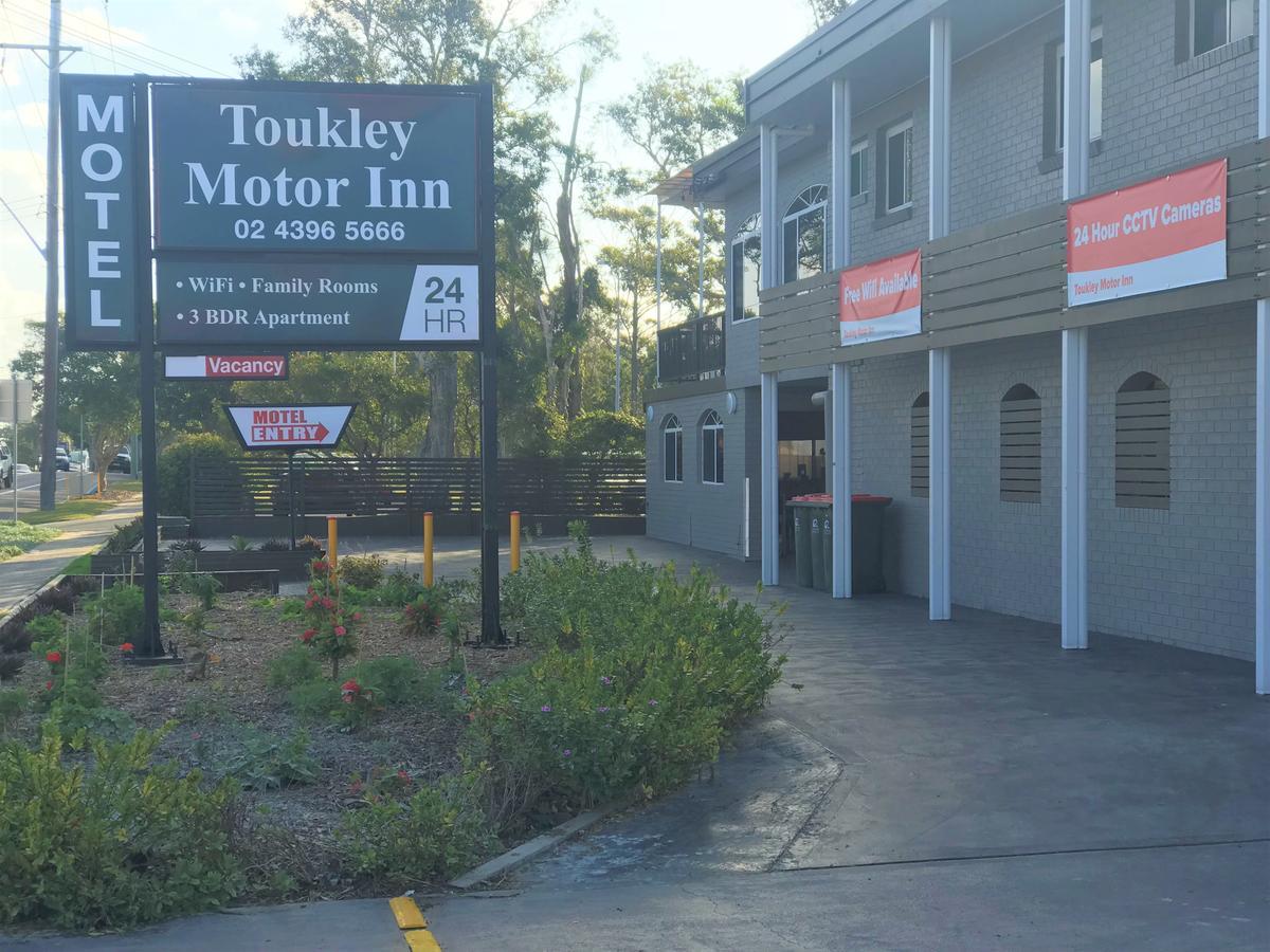 Toukley Motor Inn Extérieur photo