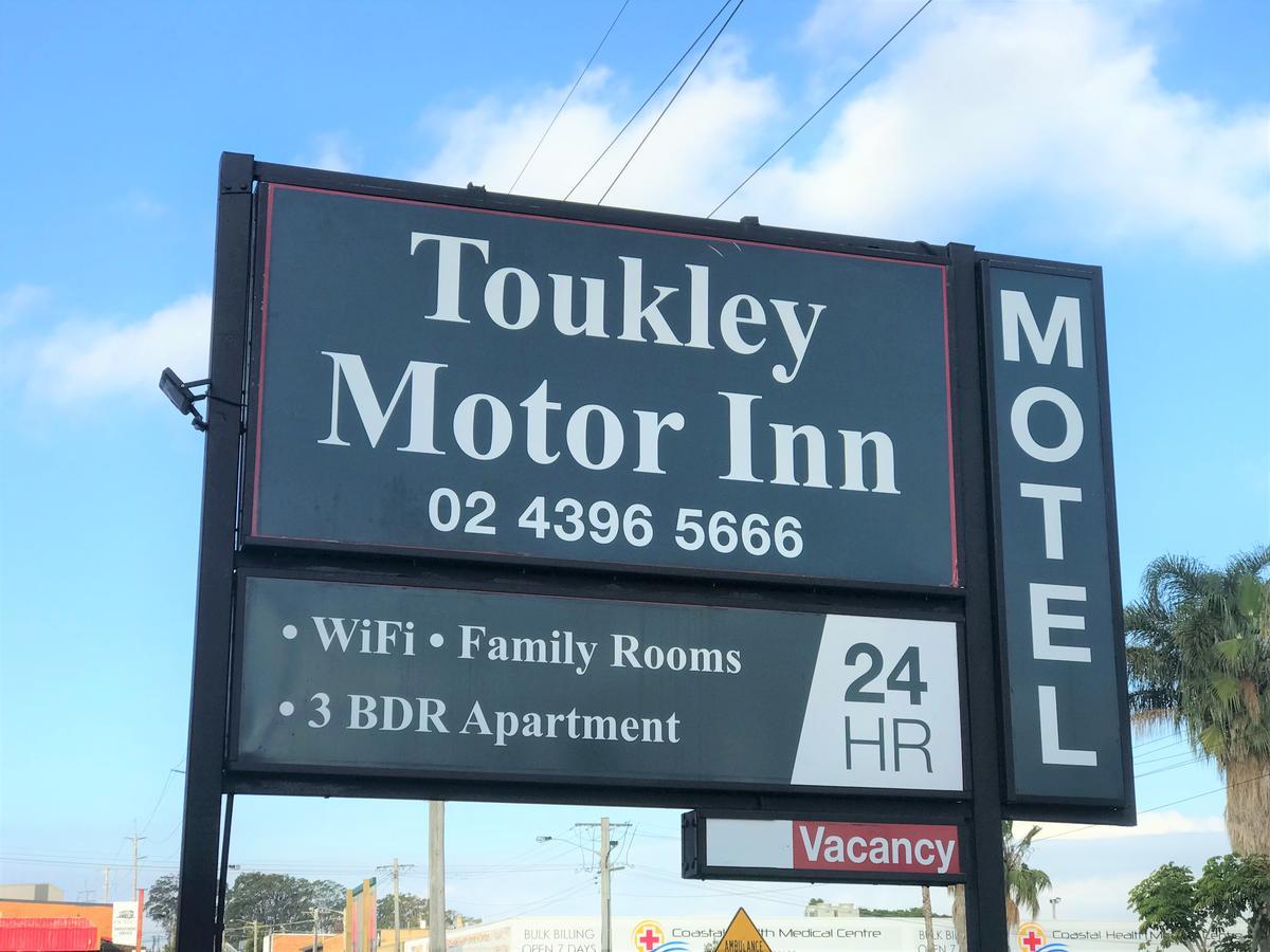 Toukley Motor Inn Extérieur photo