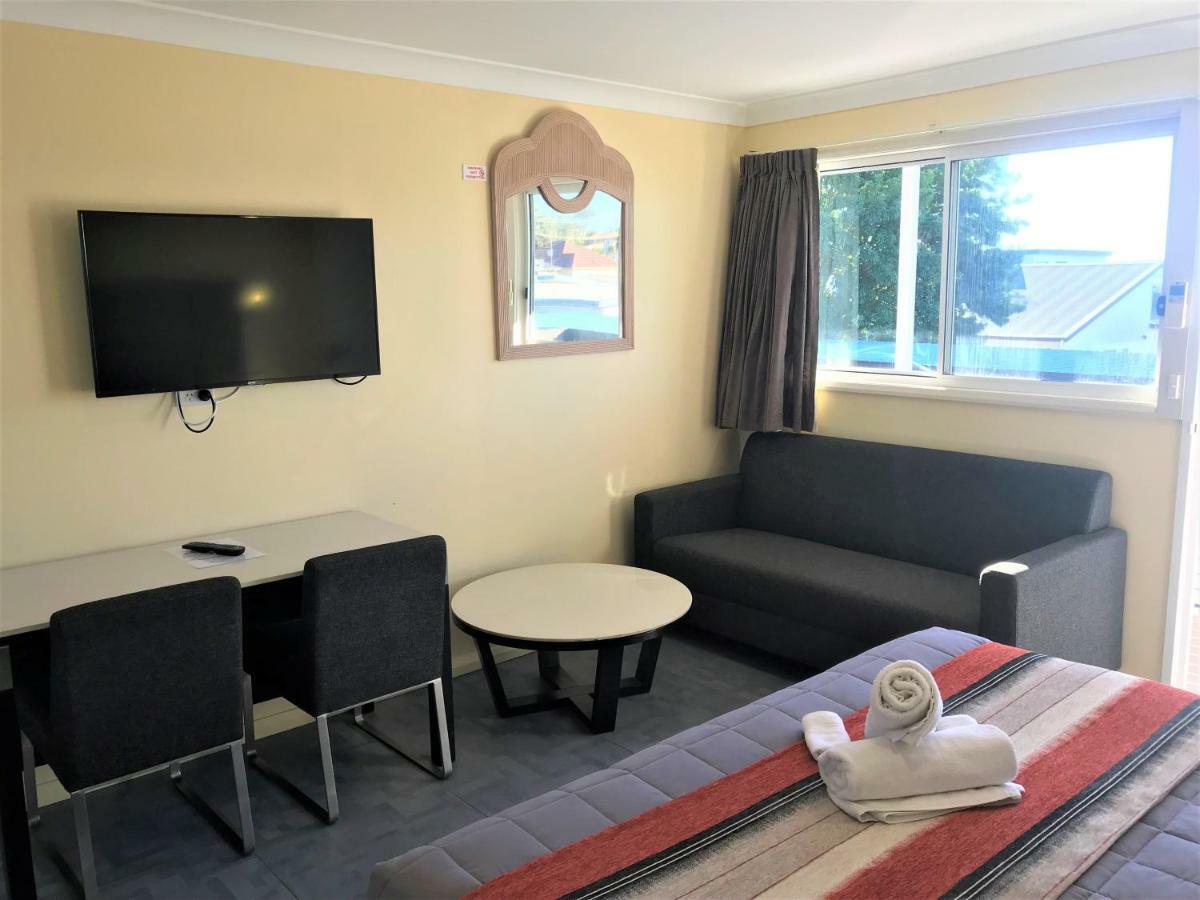 Toukley Motor Inn Extérieur photo