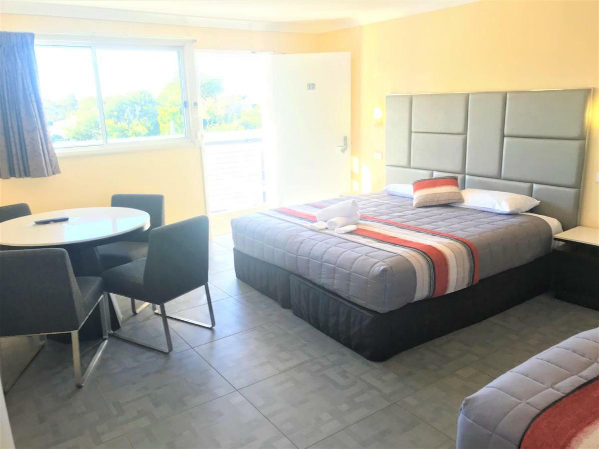Toukley Motor Inn Extérieur photo
