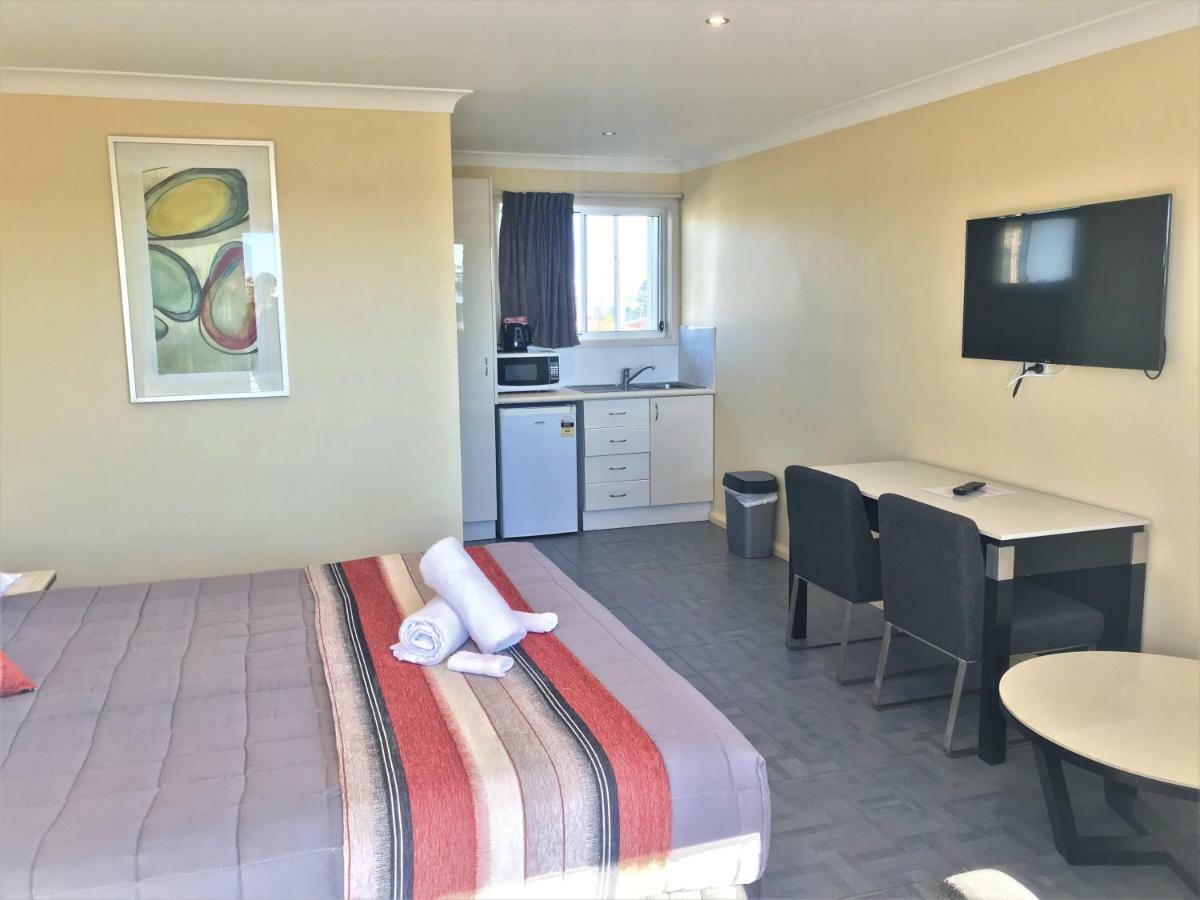 Toukley Motor Inn Extérieur photo